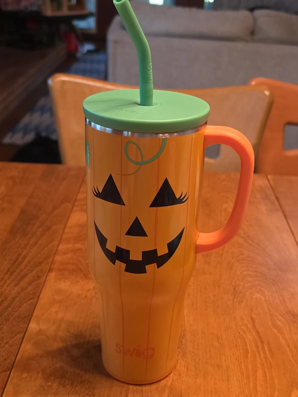 Swig Life Orange Pumpkin 